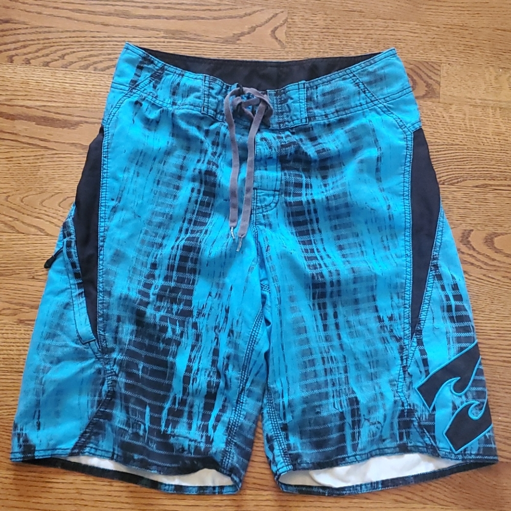Billabong men's swimtrunks size 30
